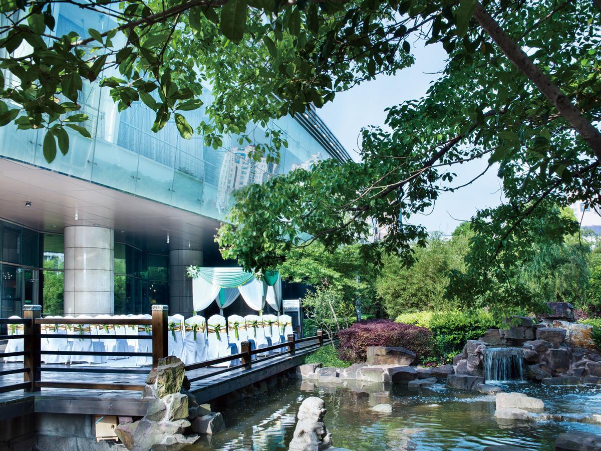 Grand Millennium Shanghai Hongqiao Εξωτερικό φωτογραφία